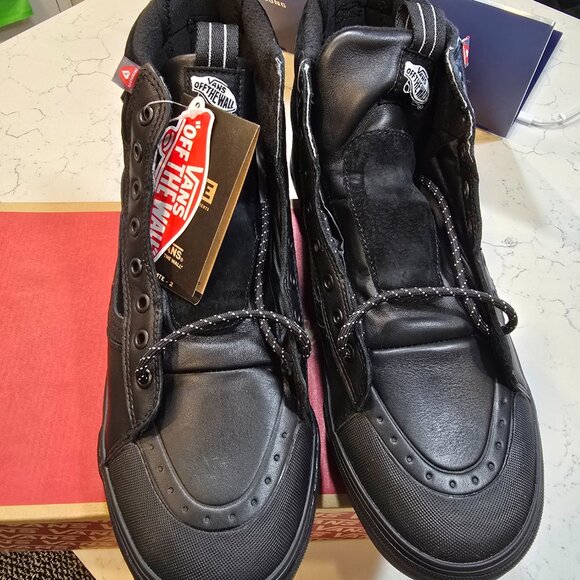 VANS Sk8-Hi MTE 2 All Weather Shoe Black Boots VN0A5HZZBKA Men's Size 12 NEW - Picture 6 of 16